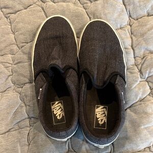 Vans Unisex Charcoal Slip-On Sneakers